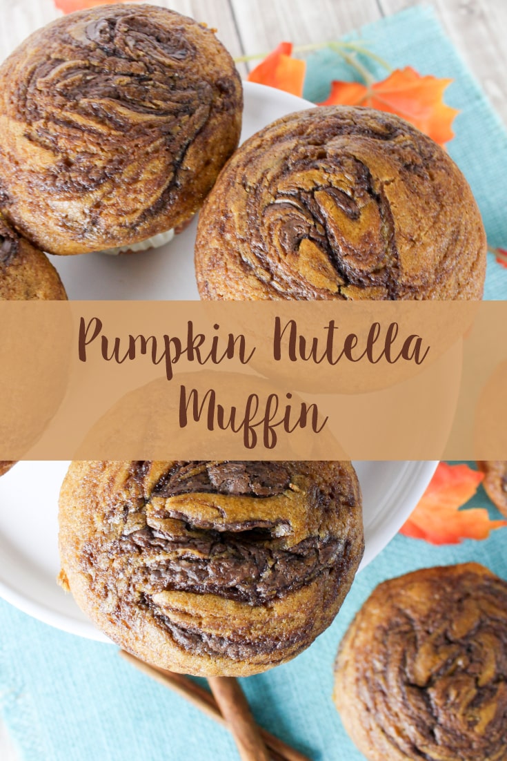 Pumpkin Nutella Muffin recipe. Make these simple muffins from scratch for the perfect fall treat. #pumpkin #muffin #falltreat