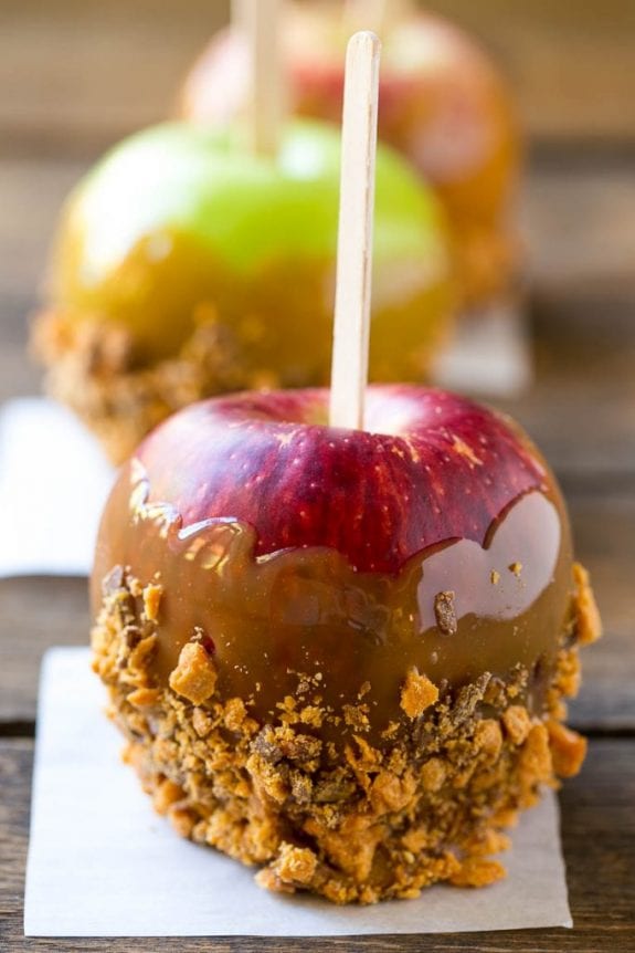 Butterfinger candy apples