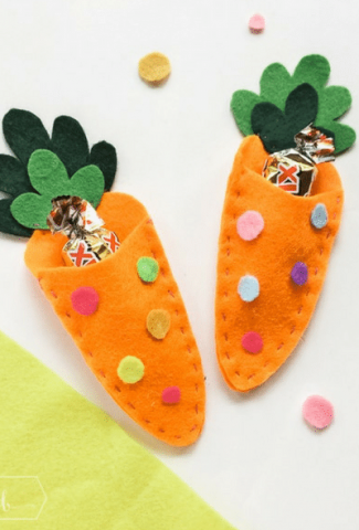 Carrot felt craft candy pouch