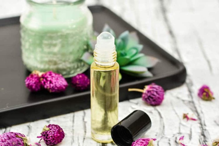 Essential Oils for Anxiety and Depression- Balancing Motherhood