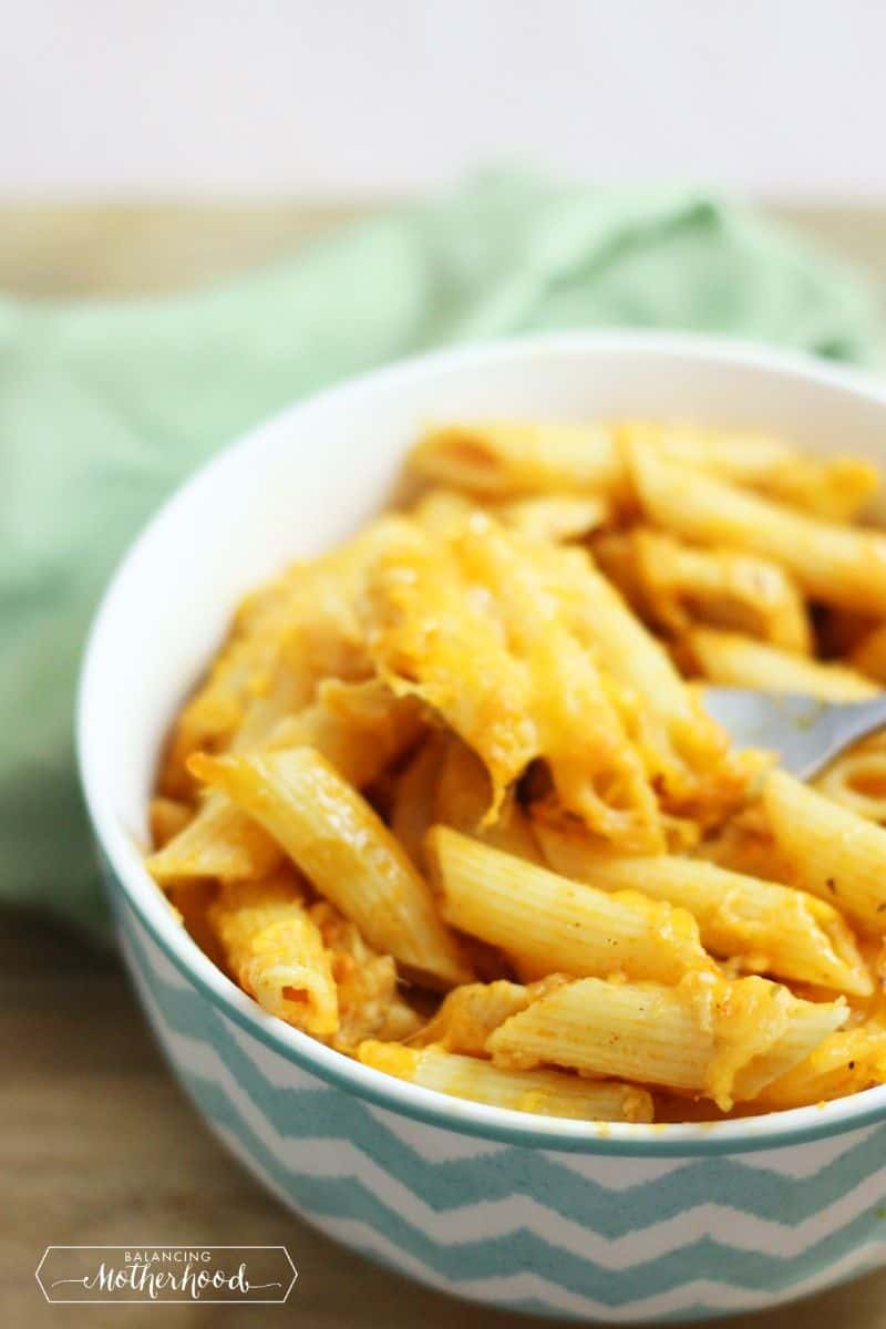 bowl of chicken pasta