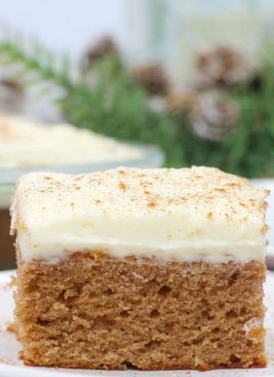 slice of gingerbread cheesecake