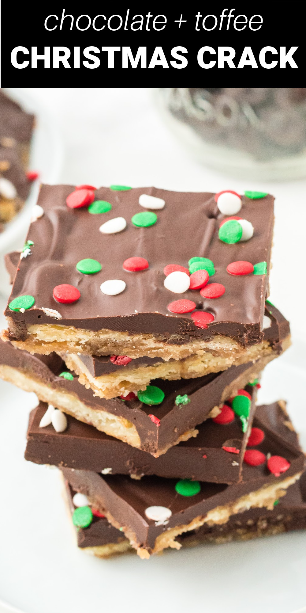 e going to love the flavor and crunch of this easy Christmas Crack Recipe. With a top layer of sweet chocolate and a base of crunchy goodness, this toffee candy is going to be addictive! With 5 simple ingredients, it's simple to make.