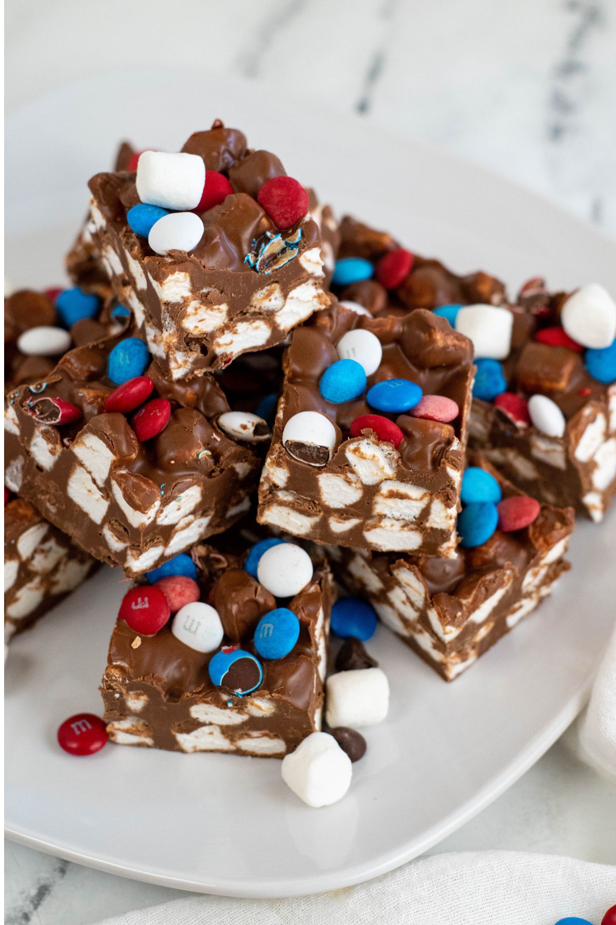 chocolate marshmallow squares with patriotic m&ms
