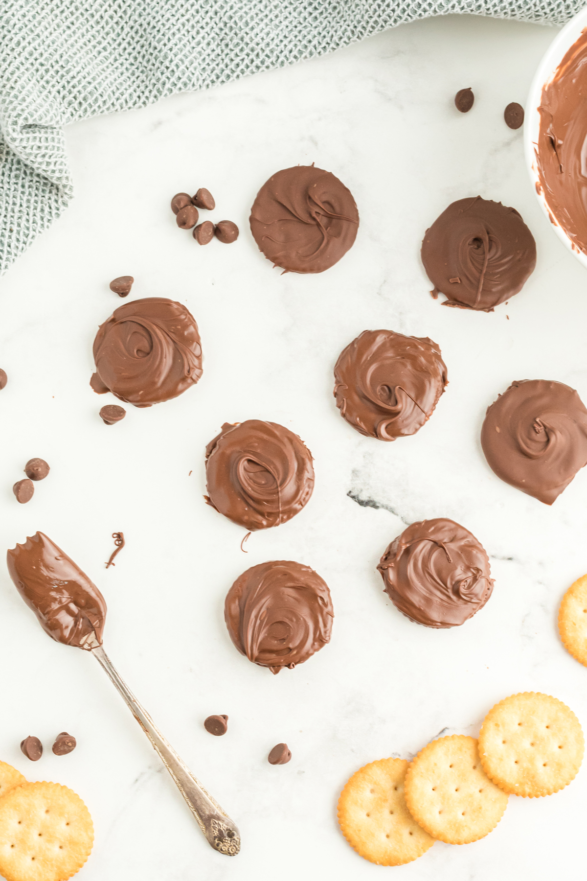 Portions of Ritz Cracker Thin Mints on parchment
