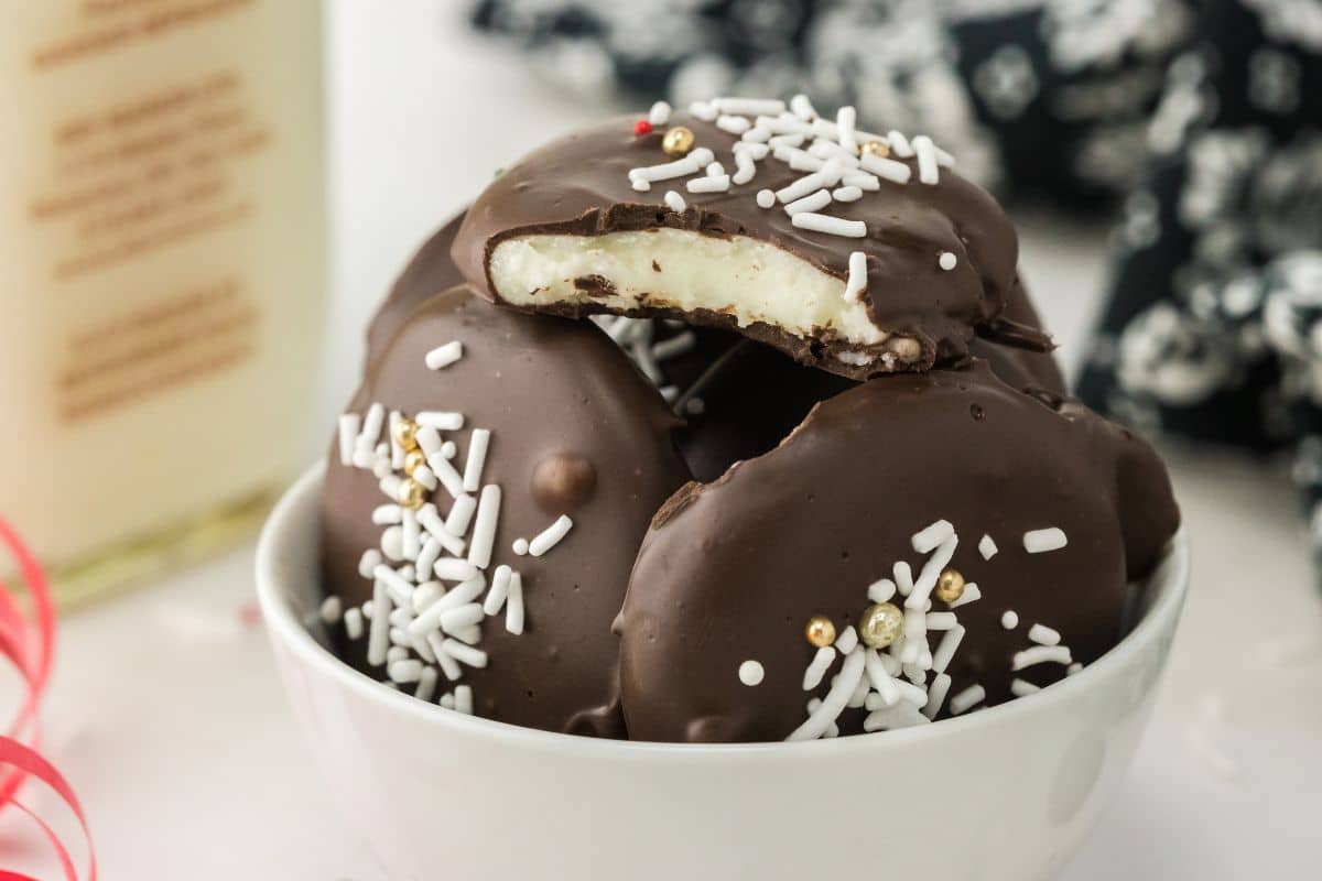 peppermint patties in white bowl