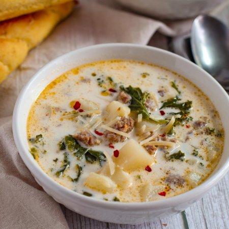 Zuppa Toscana Soup (Olive Garden Copycat Recipe)