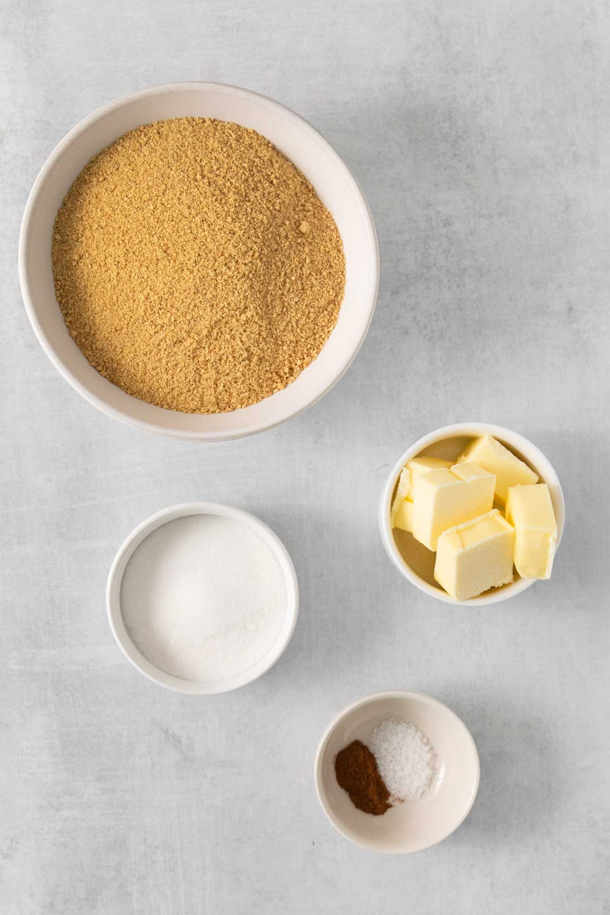 Ingredients for Banana Pudding Pie crust includes graham cracker, salt, butter, cinnamon and sugar