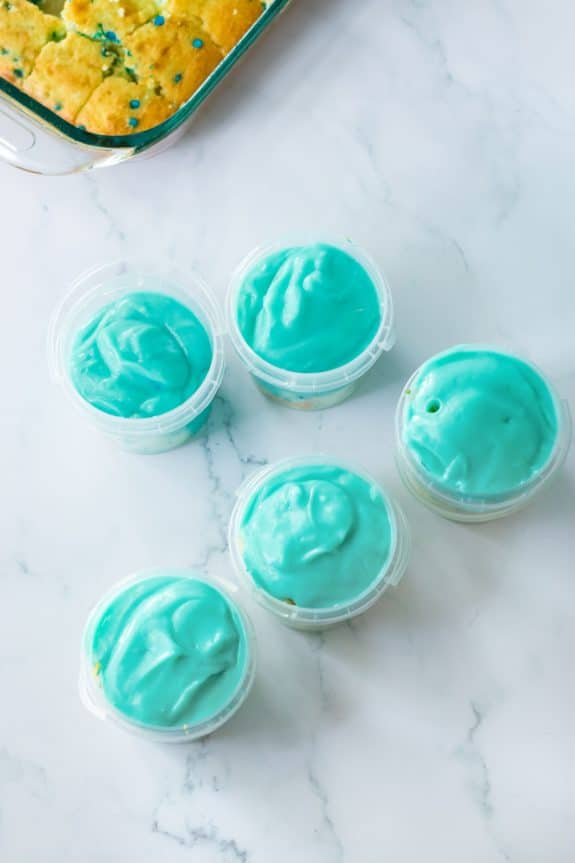 teal pudding in mini buckets