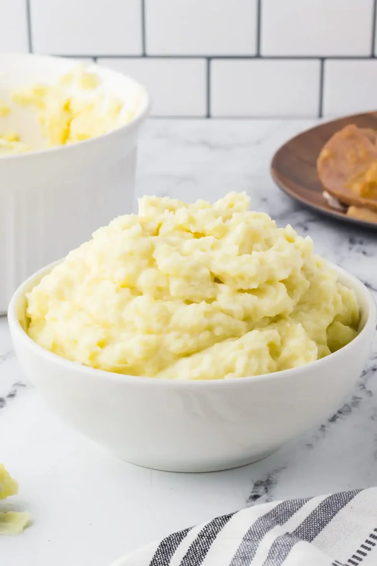 The best side dish for prime rib: a bowl of mashed potatoes.